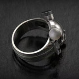 Herrenring im Steampunk-Stil mit Totenkopf-Design und Vintage-Metallfinish - Siegelring-shop