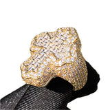 Handgefertigter Kreuzring in Gold mit AAAAA-Zirkonia und Prong-Fassung – Funkelndes Design für Herren - Siegelring-shop