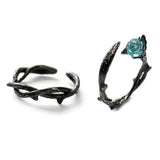 Schwarzer Thorn-Ring mit blauer Kristallrose für Männer