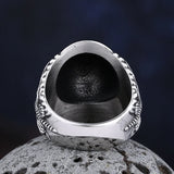 Handgefertigter Skull-Signet-Ring aus 316L Edelstahl mit glänzender Oberfläch - Siegelring-shop