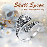 Gothic Skull Ring mit Blumenmuster aus 925er Sterlingsilbe