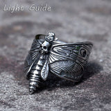 Männer-Ring aus 316L Edelstahl mit Totenkopf und Schmetterlingsmuster