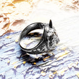 Ring mit Wolfsmotiv aus 925er Sterlingsilber Anspruchsvolles Desig