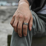 Gothic Offener Ring mit goldenem Auge der Vorsehung