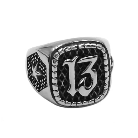 Ring aus Edelstahl mit Engraving „13“für Biker