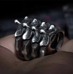 Ring aus Silber im Rock-Stil mit Fischgräten-Muster für Männer