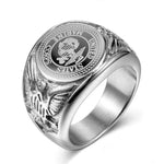 Goldfarbener Herren-Siegelring aus Edelstahl mit Adler-Emblem und Gravur - Siegelring-shop