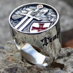 Herren-Siegelring aus Edelstahl mit Templerkreuz und Ritterschild in Silberoptik - Siegelring-shop