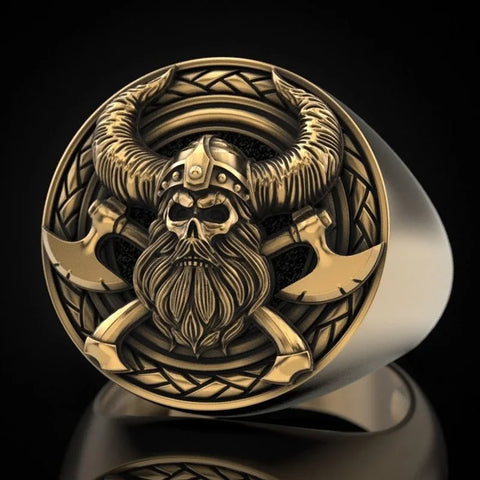 Silberring für Männer mit Wikinger-Symbolik graviertem Piratenschädel