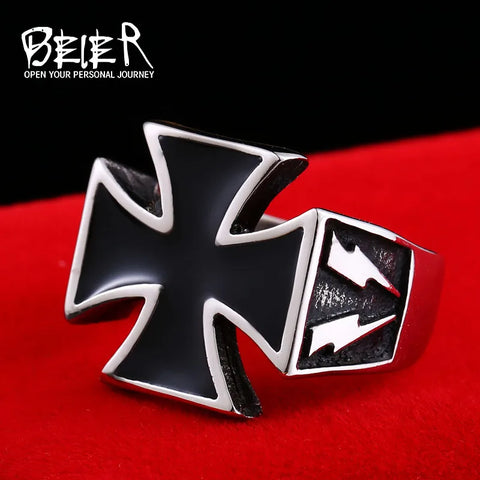 H1: Herren-Siegelring aus Edelstahl mit Eisernem Kreuz in Schwarz und Silber - Siegelring-shop