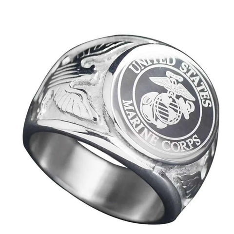 Goldfarbener Herren-Siegelring aus Edelstahl mit Adler-Emblem und Gravur - Siegelring-shop