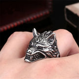 Retro Wolf Head Dominierender Viking Herrenring aus Silber mit detailli