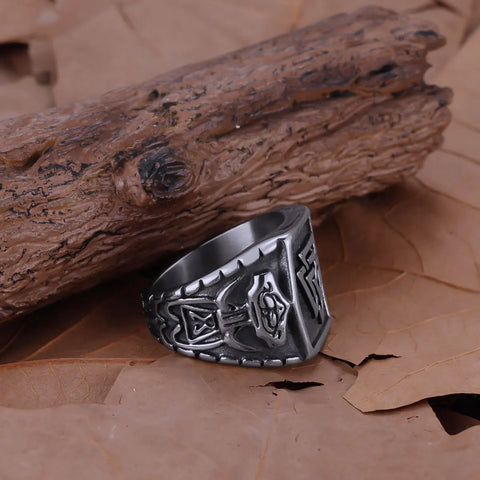 Silber-Siegelring mit Odin-Valknut-Emble Skandinavisches Design