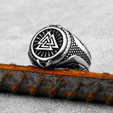 Herren Siegelring mit keltischem Knoten und Odin-Symbol aus Edelstahl in Silberoptik - Siegelring-shop