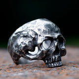 Herrenring im Vintage-Stil mit Totenkopf, Edelstahl, Gothic Biker-Signet in Silberoptik - Siegelring-shop