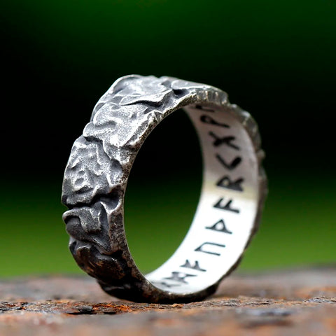 Norse Viking Amulett Ring aus Edelstahl mit gravierter Inschrift Schwarz/Silber