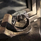Männerring aus massivem Silber mit natürlichem Baumdesign