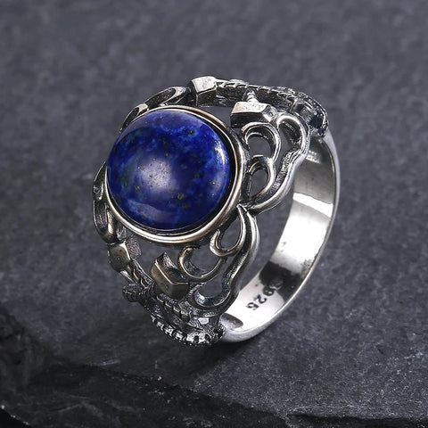 Ring made of 925 sterling silver with natural lapis lazuli