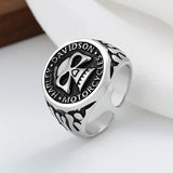 # Retro Biker Skull Ring aus Edelstahl in Silber mit Harley Davidson Logo und Gothic Design für Männer