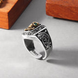 Silberring mit Totenkopf und Quarzsteine Gravur in S925 Sterling Silver