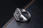 Herren-Siegelring "Route 66" aus Edelstahl mit Schwarzem Emblem - Siegelring-shop