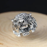 925 Ring für Männer mit exquisite Tigerkopf-Gravur einzigartig und kraftvoll - Siegelring-shop