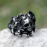 Men's ring made of 316L stainless steel with skull and devil horns