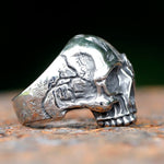 Edelstahl Totenkopf-Ring mit Rosen-Design für Biker - Siegelring-shop