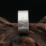 Men's ring made of 316L stainless steel in an attractive structured silver design