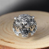 925 Ring für Männer mit exquisite Tigerkopf-Gravur einzigartig und kraftvoll - Siegelring-shop