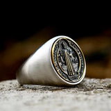 Kreuz-Ring mit Jesus-Motiv Edelstahl mit antikem Finish exklusives Design für Männer