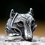 Herrenring aus 316L Edelstahl im Wikinger Wolf Design - Siegelring-shop