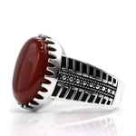 Men's ring made of S925 silver with classic vintage style and synthetic red